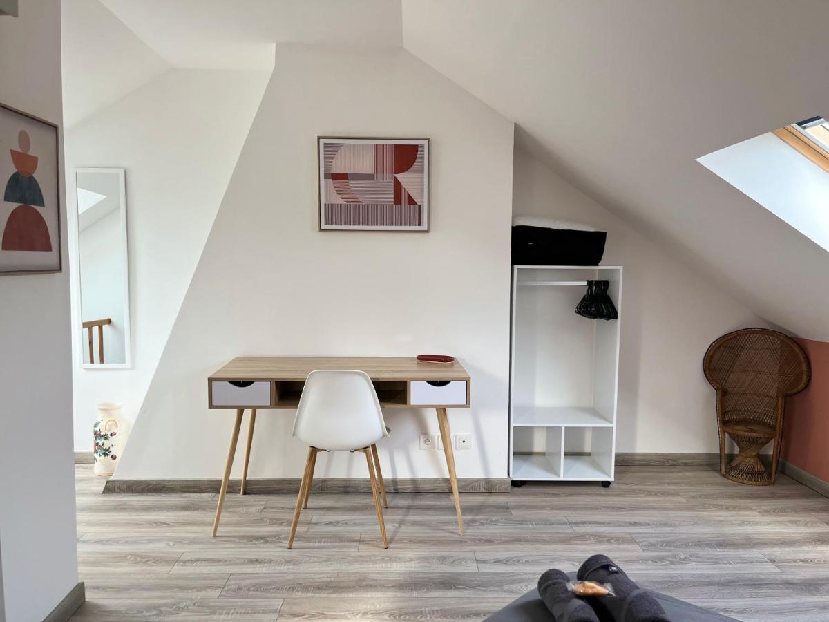 Maison La Licorne, Spacieuse, Tout Equipee, 5 Chambres Amiens Exterior foto